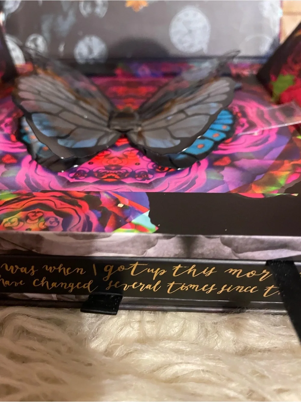 Urban Decay Alice Through the Looking Glass Eyeshadow Palette Limited Edition